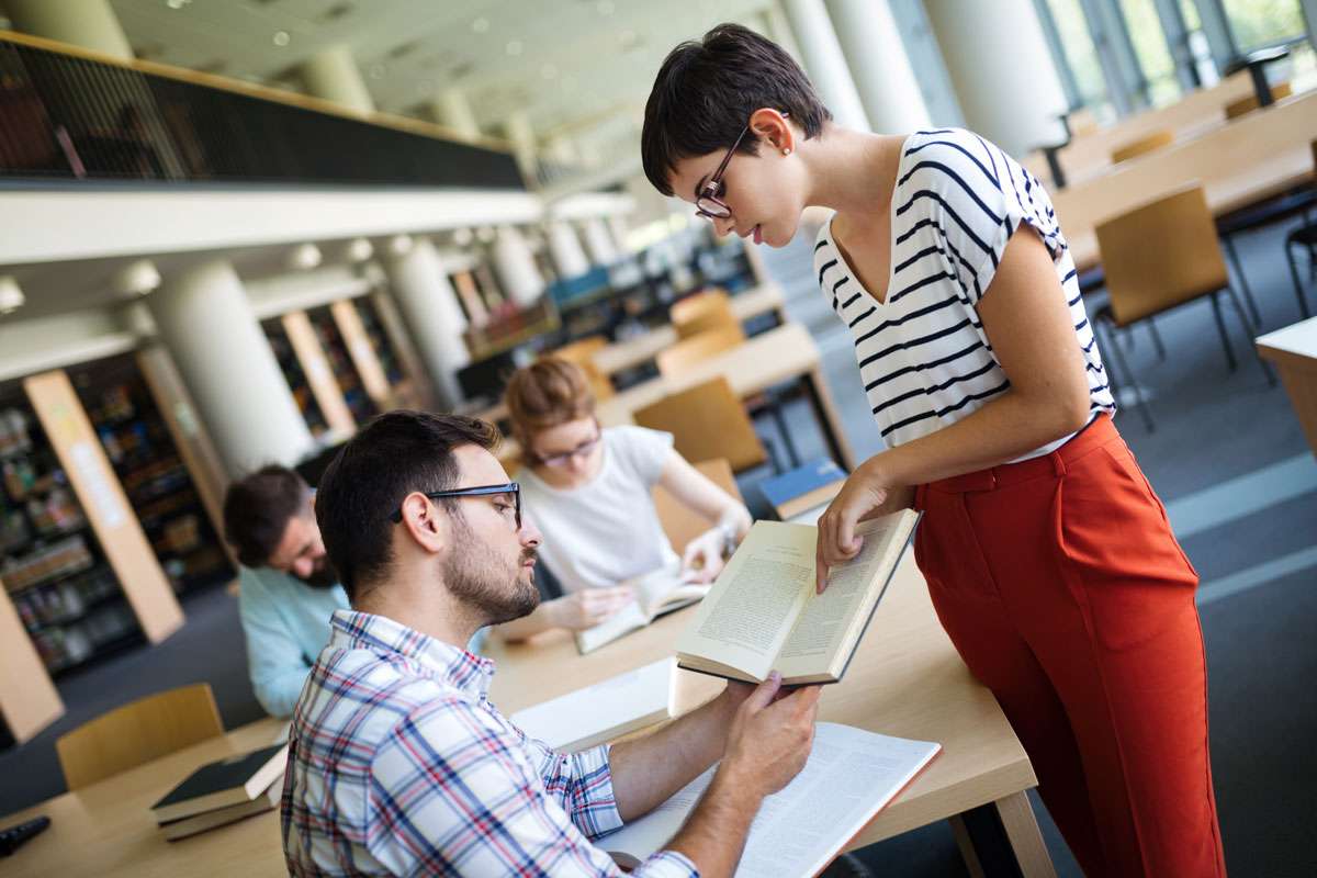 qué es la tesis de un texto