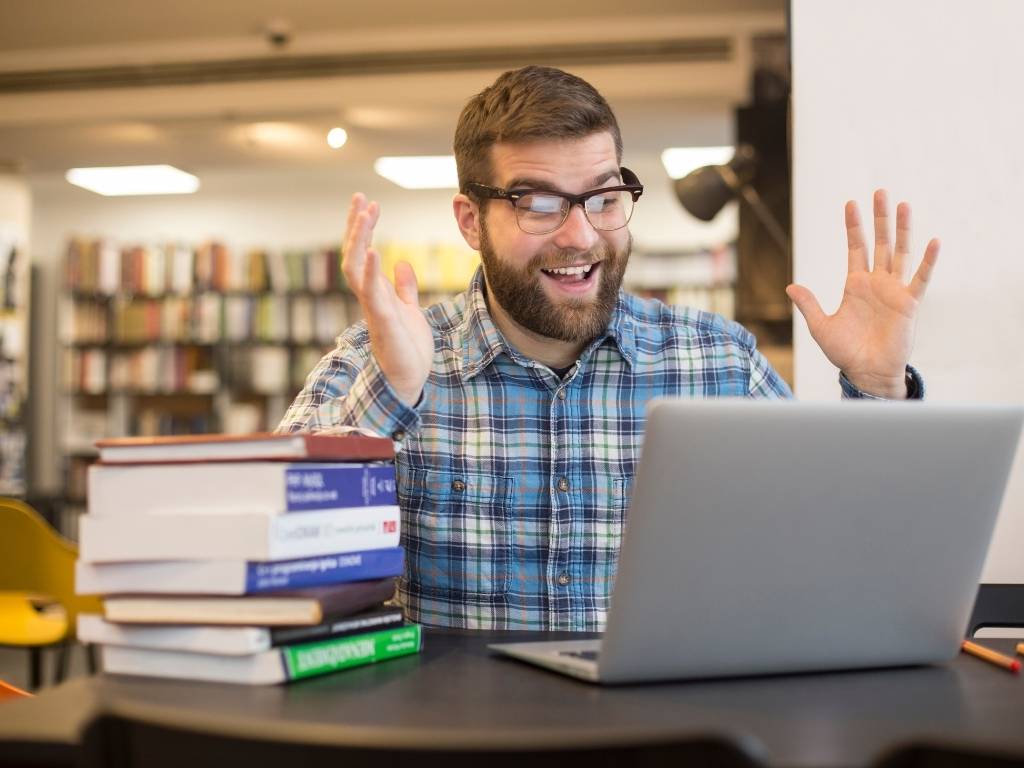 Hipérbole Hipérbole