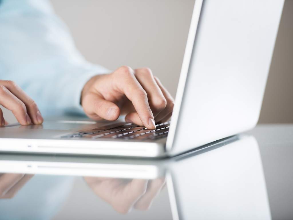 Algoritmo de Dijkstra Algoritmo de Dijkstra